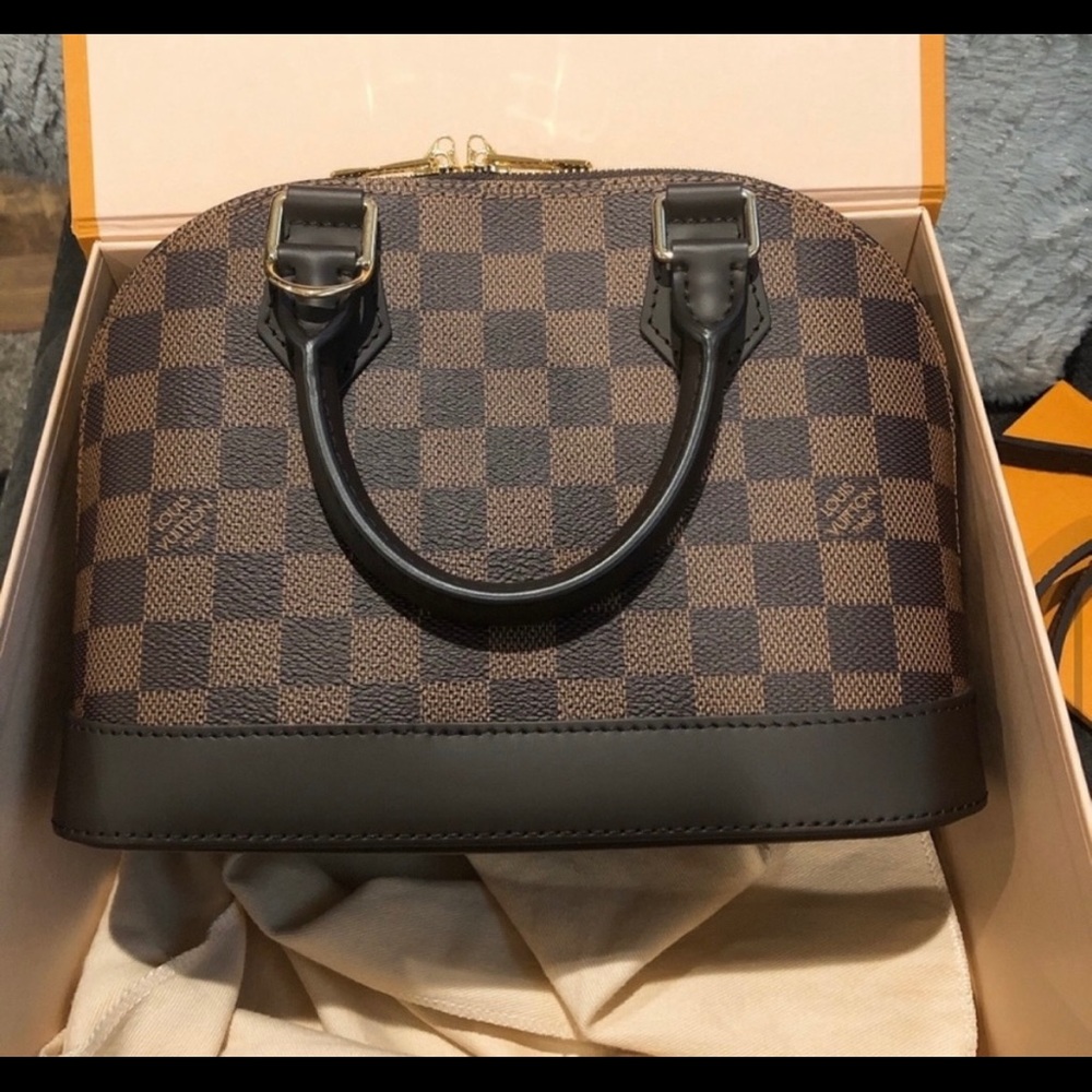 Louis Vuitton Alma BB